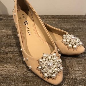 Katy Perry pearl flats